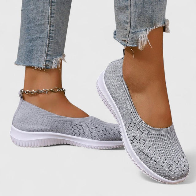 ODARA | COMFORT SLIP-ONS