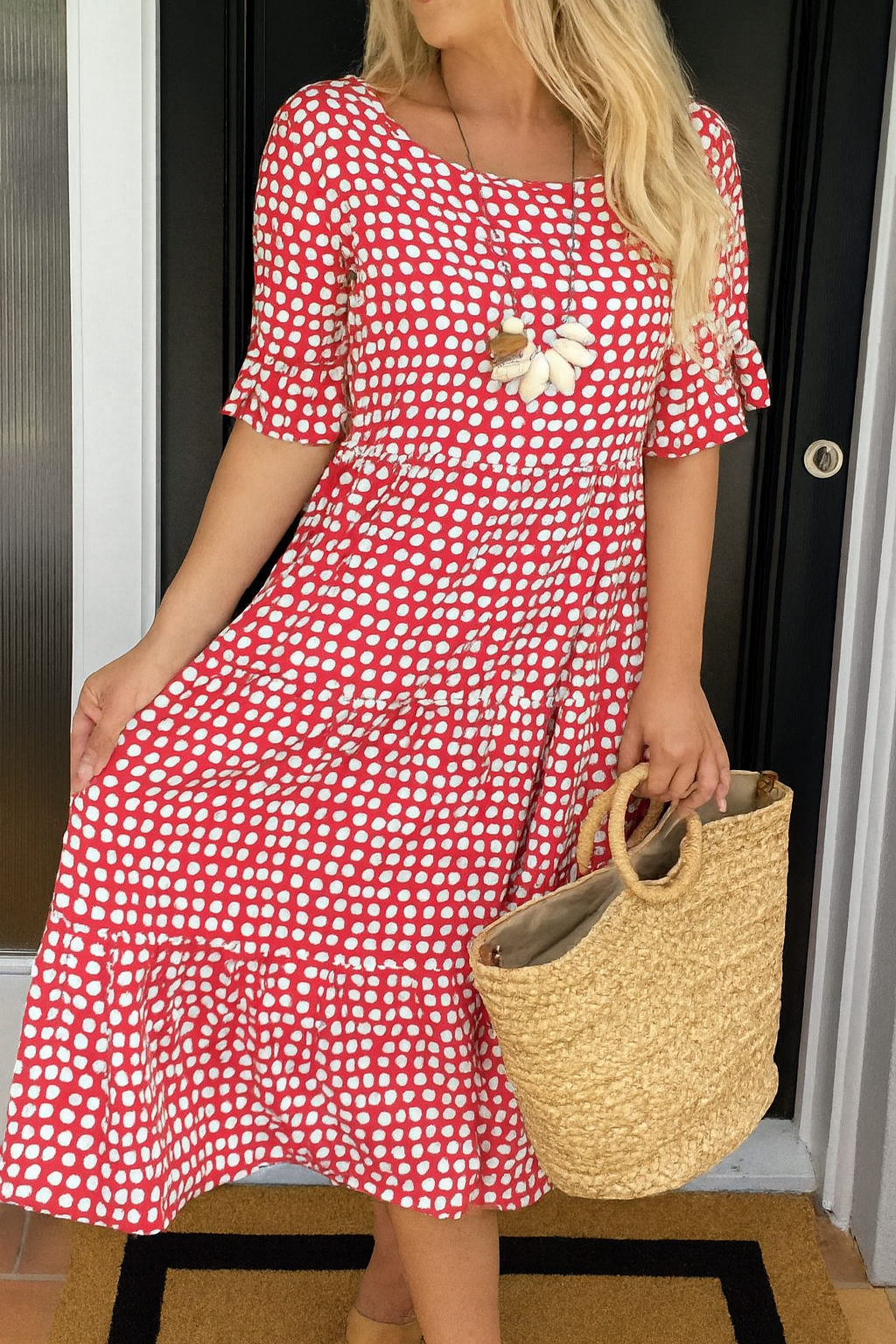 Zerelle | Short Sleeve Midi Dress