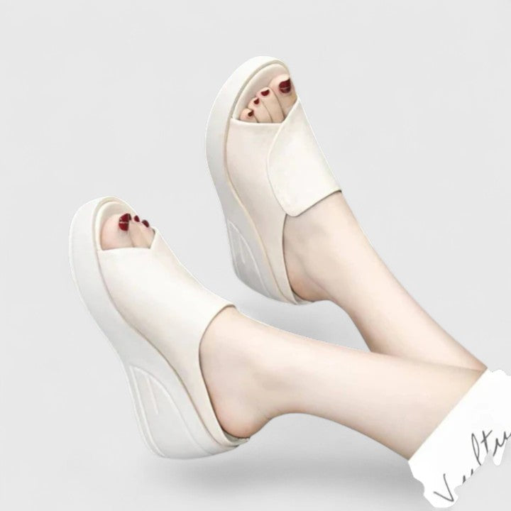 CELIONETTE | COMFORT WEDGE SANDALS