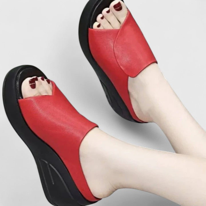 CELIONETTE | COMFORT WEDGE SANDALS