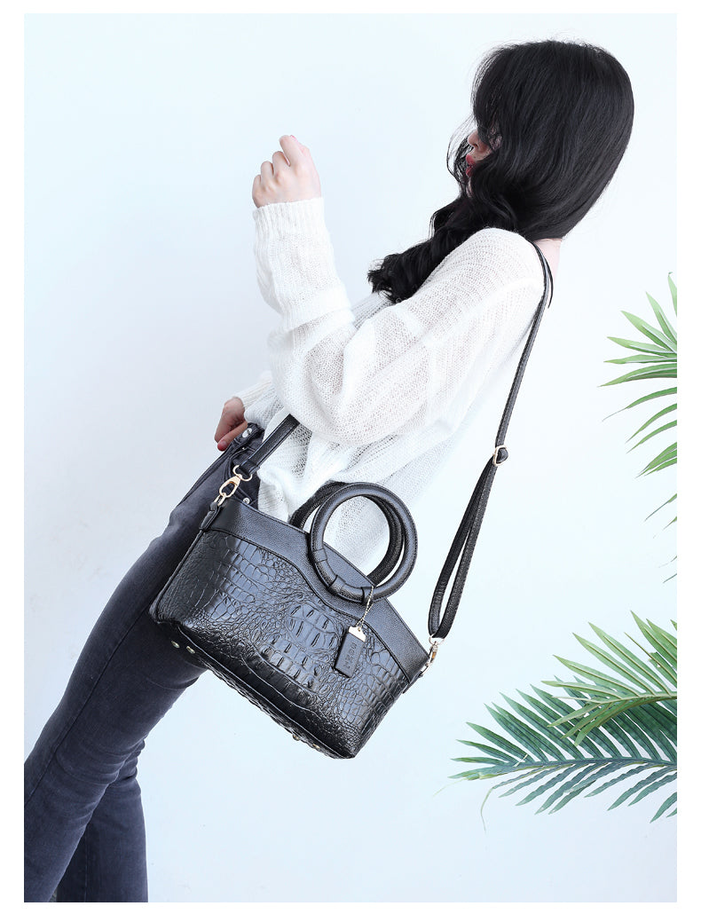 Frances - Classic Heritage Vegan Leather Shoulder Bag