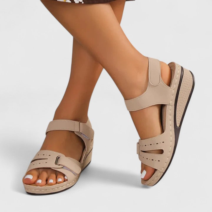 GUINEVERE | COMFORT SANDALS