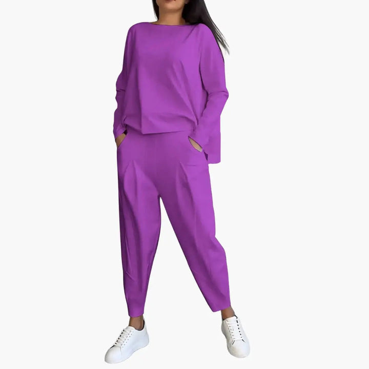 Thea | Two-piece set with round neck