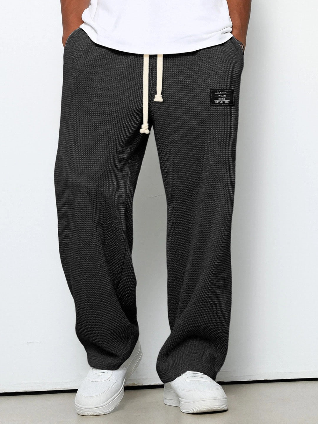 Nino | Comfortable Men's Loose-Fit Trousers with Adjustable Waist