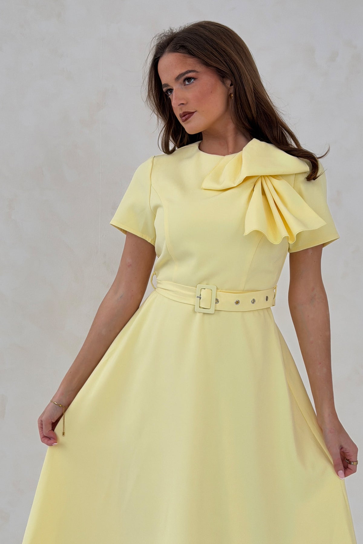 Sorelle Belted Midi Dress Yellow