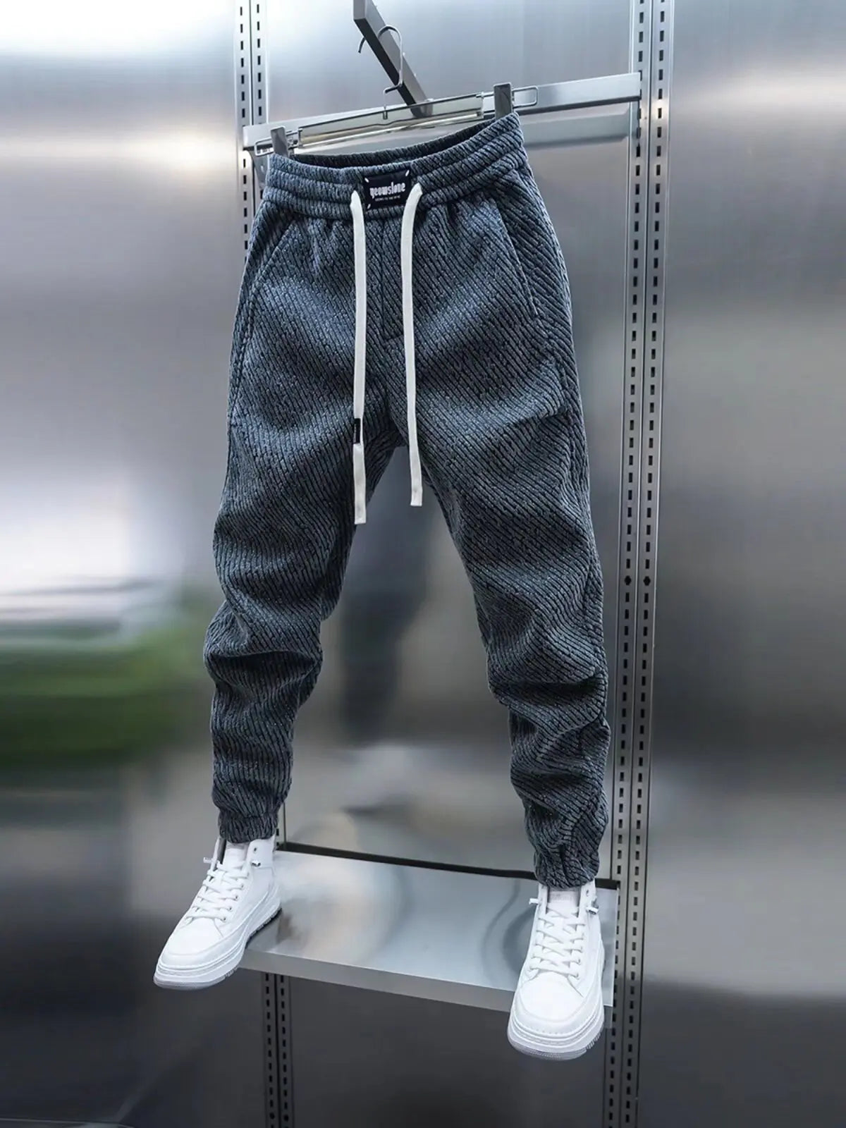 Pantalon de jogging fuselé Marc & Claire