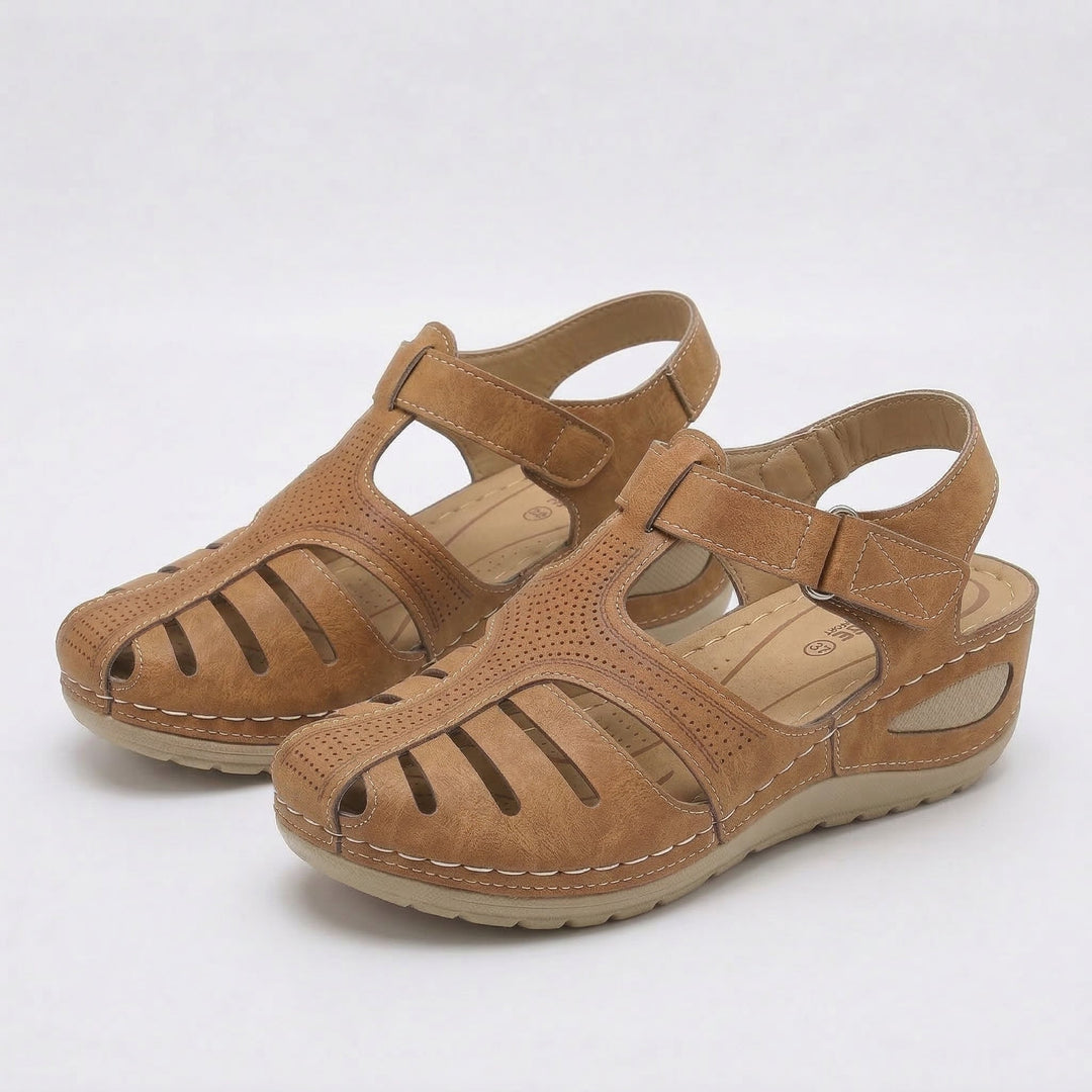 Leni – Comfort sandals with a gentle lift