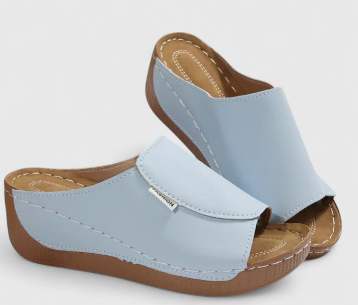 CELESTRIA | COMFORT SANDALS
