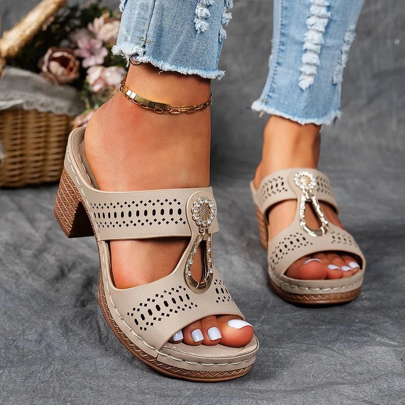 FAIITH | CHIC AND COMFORTABLE SANDALS