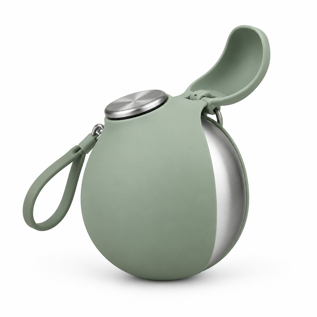 The Pebble Water Bottle in Sage